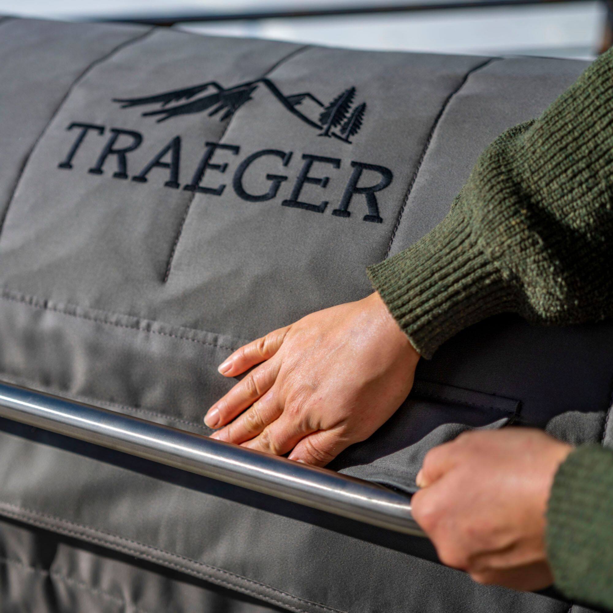 Alt View 13. Traeger Grills - Pro 34 Grill Insulation Blanket - Gray.