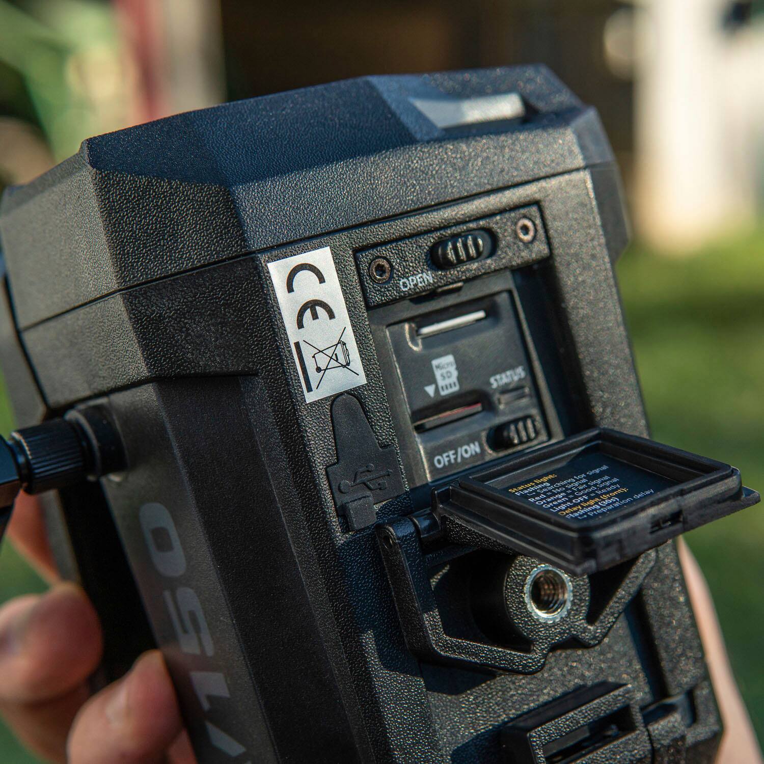 Alt View 17. Vosker - V150 Solar-Powered LTE Cellular Home Security Outdoor Camera, Motion Activated Sensor Nightvision Wireless Camera - Receive Photos on Your Mobile App, Black.