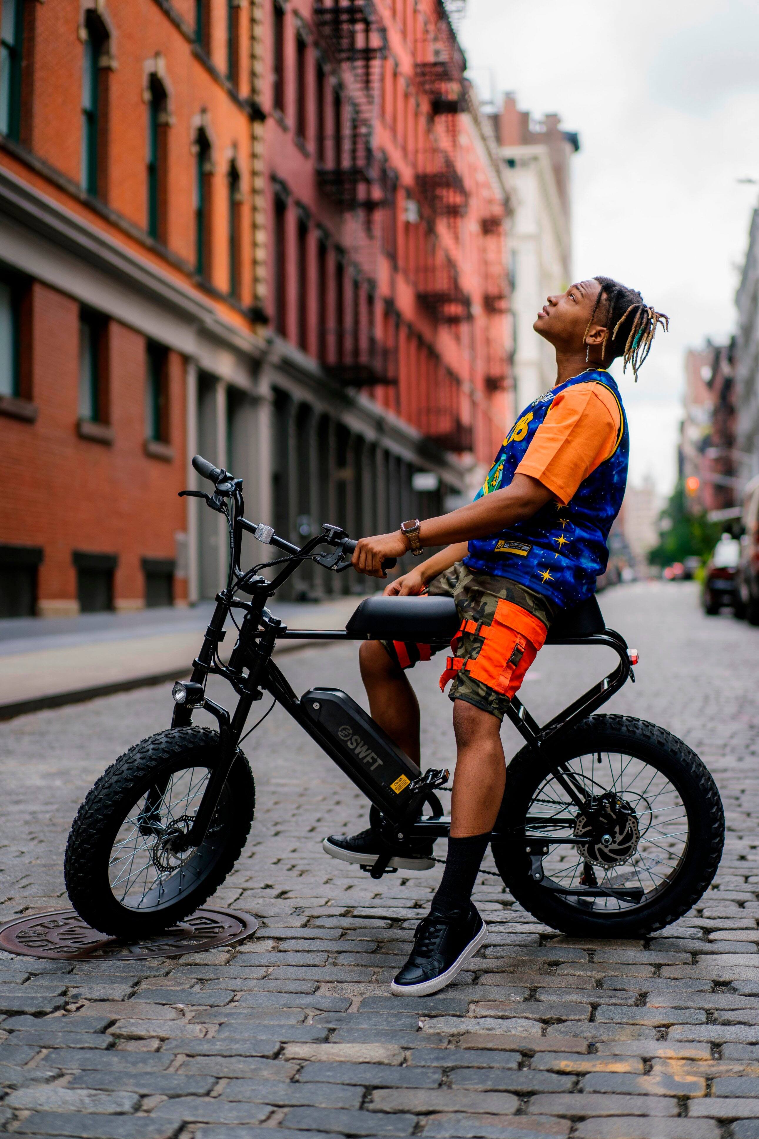 Alt View 15. SWFT - ZIP eBike w/ 37mi Max Operating Range & 20  mph Max Speed - Black.