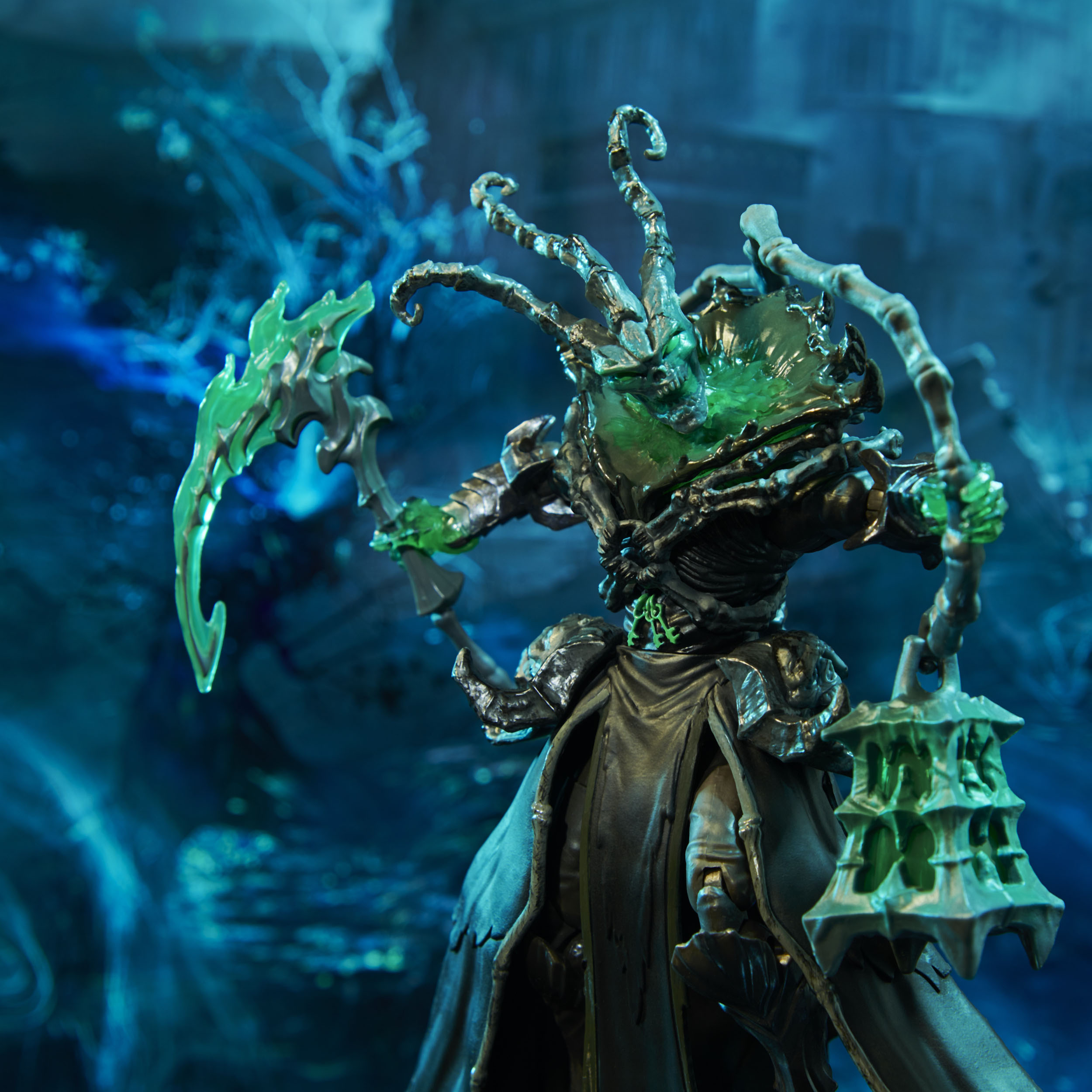 Best Buy: League of Legends 6-Inch Thresh Collectible Figure w