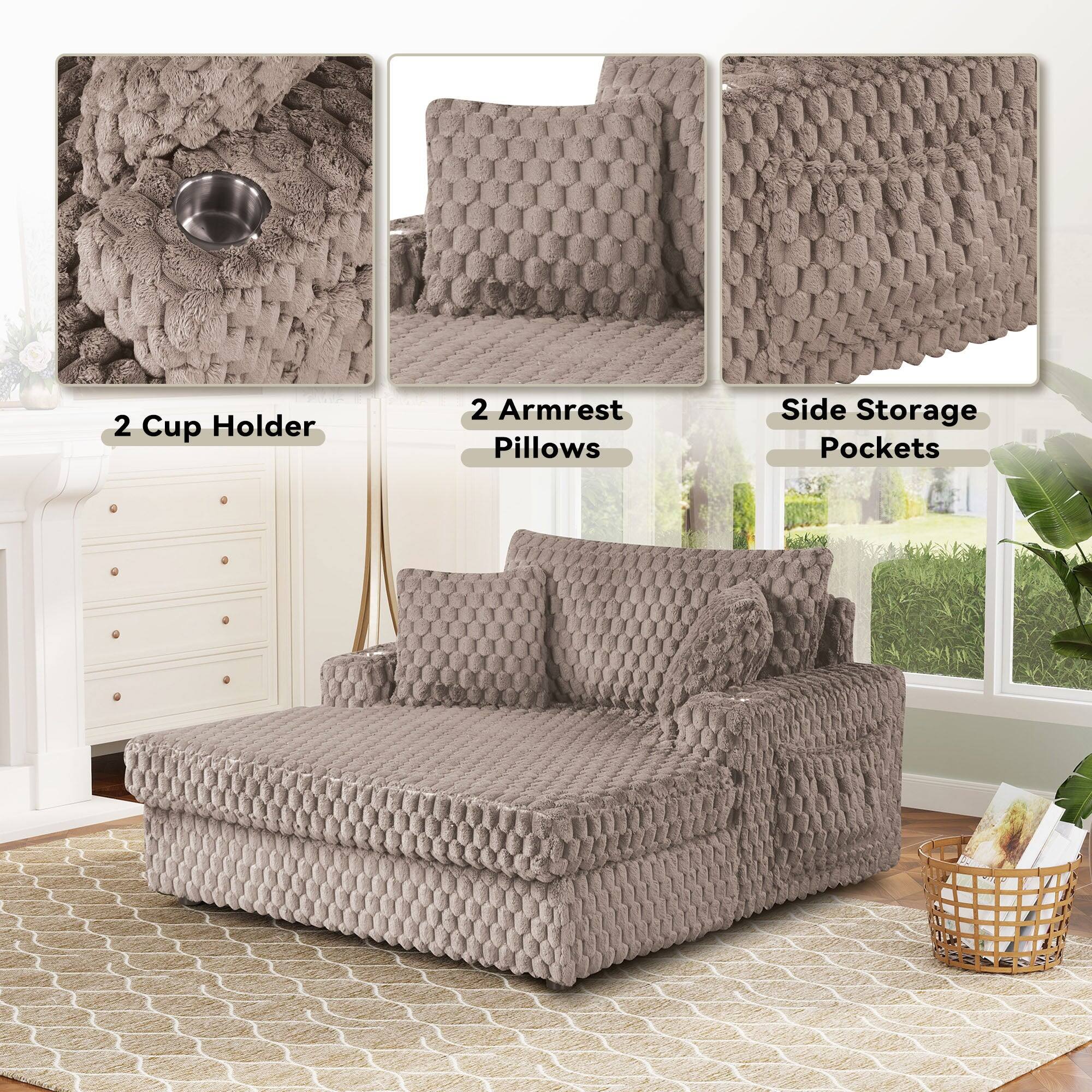 2 Cup Holder  
2 Armrest Pillows  
Side Storage Pockets