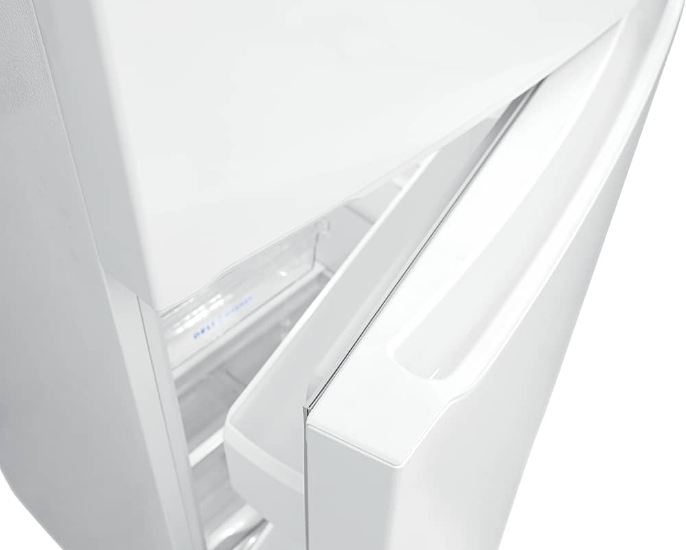 Alt View 11. Frigidaire - 18.3 Cu. Ft. Top Freezer Refrigerator - White.