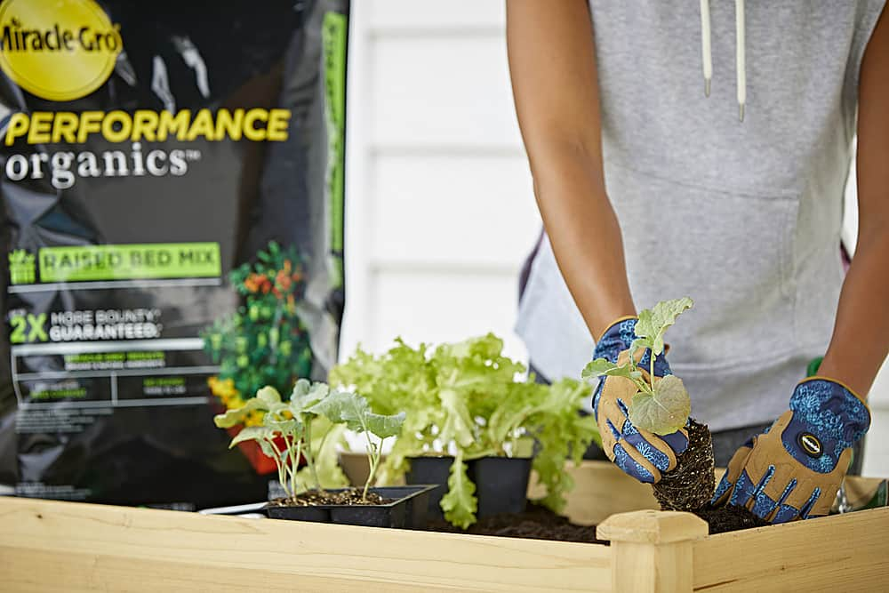 Angle View: Miracle-Gro Performance Organics Raised Bed Mix 1.3 cu. ft. - Black