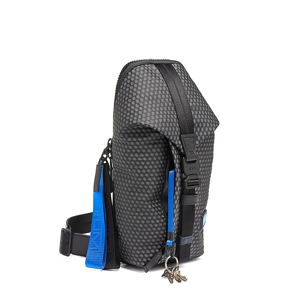 Best Buy: Tumi Tahoe Bozeman Sling Black Mesh 139788-4867