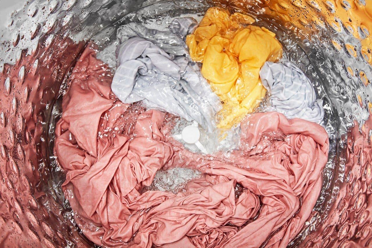 Alt View 16. Whirlpool - 4.6 Cu. Ft. Top Load Washer with Built-In Water Faucet - White.