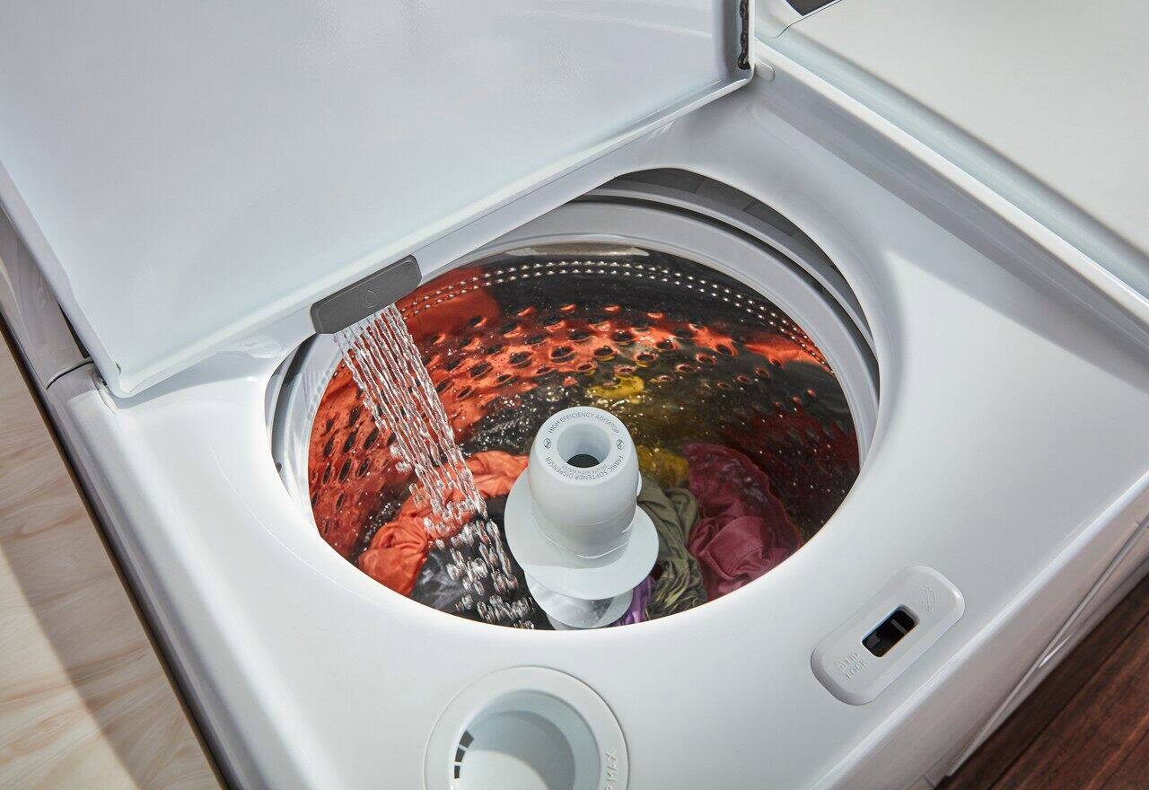 Alt View 13. Whirlpool - 4.5 Cu. Ft. Top Load Washer with Built-In Water Faucet - White.