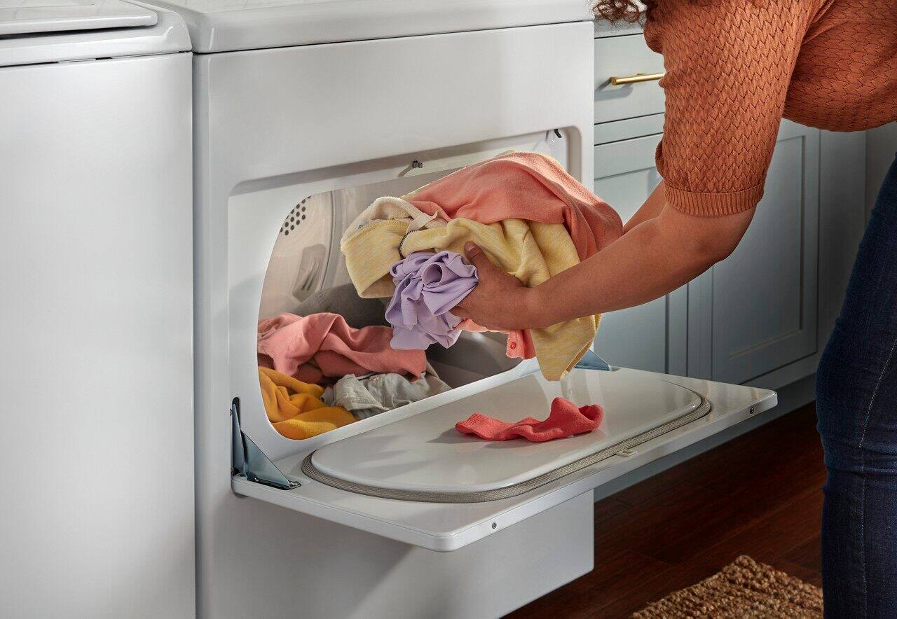 Alt View 17. Whirlpool - 7 Cu. Ft. Electric Dryer with Moisture Sensing - White.