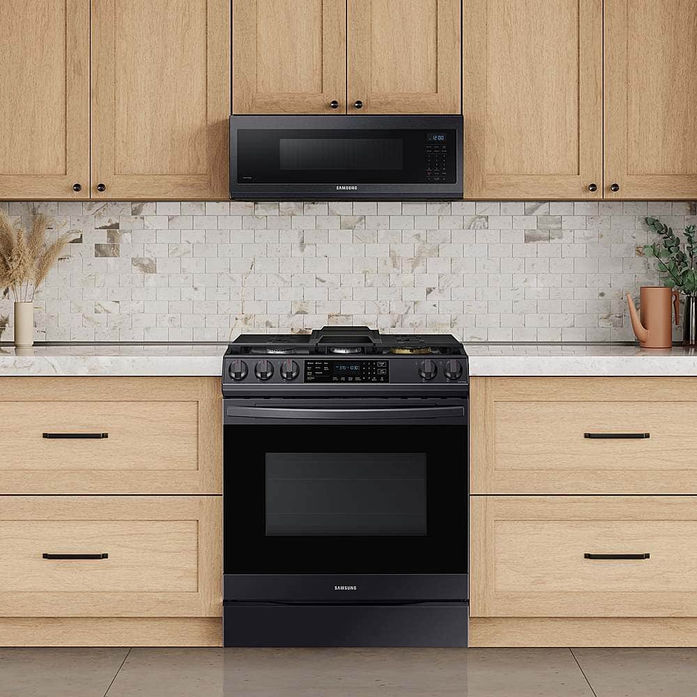 Alt View 12. Samsung - 1.1 cu. ft. Smart SLIM Over-the-Range Microwave with 400 CFM Hood Ventilation, Wi-Fi & Voice Control - Black Stainless Steel.