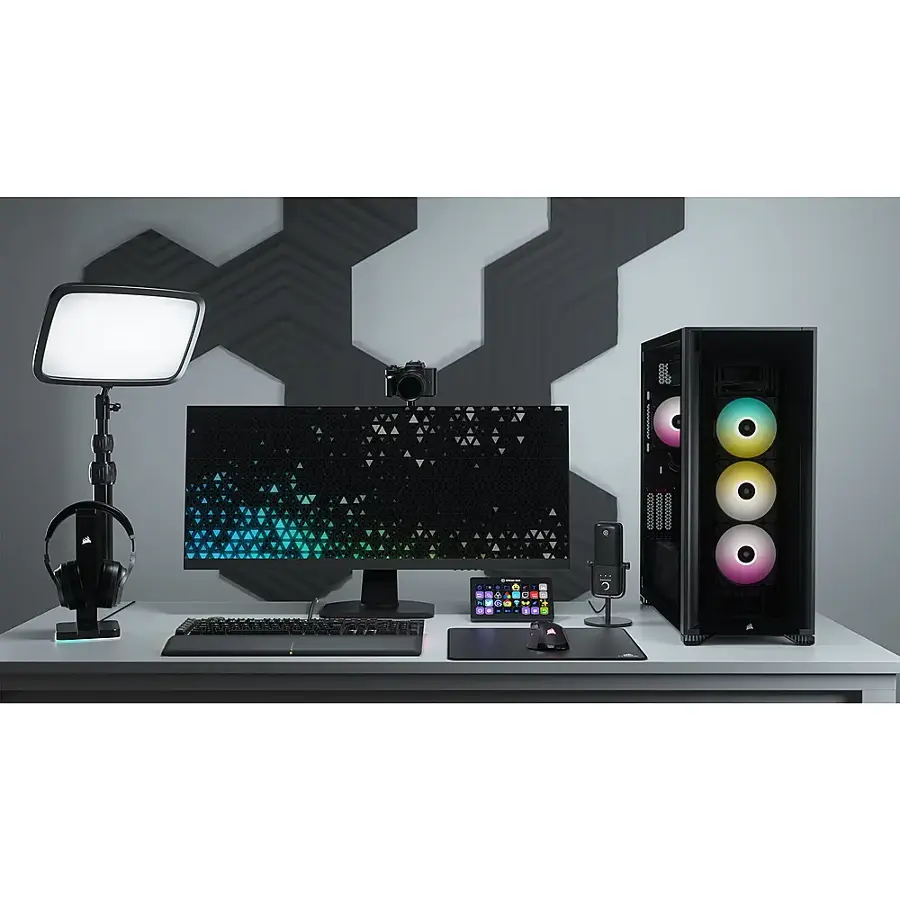 Alt View 40. CORSAIR - iCUE 7000X RGB ATX Full-Tower PC Case - Black.