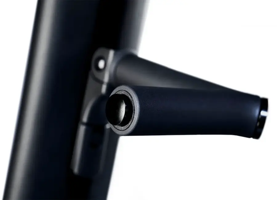 Alt View 15. CLMBR - Connected - Black.