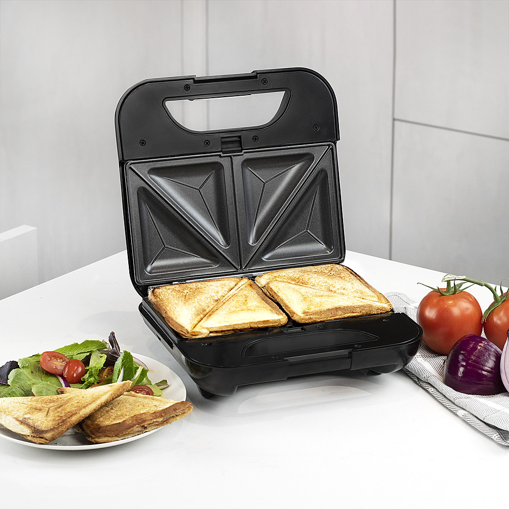 Best Buy: Elite Gourmet 3-in-1 Waffle/Sandwich Maker & Grill Red