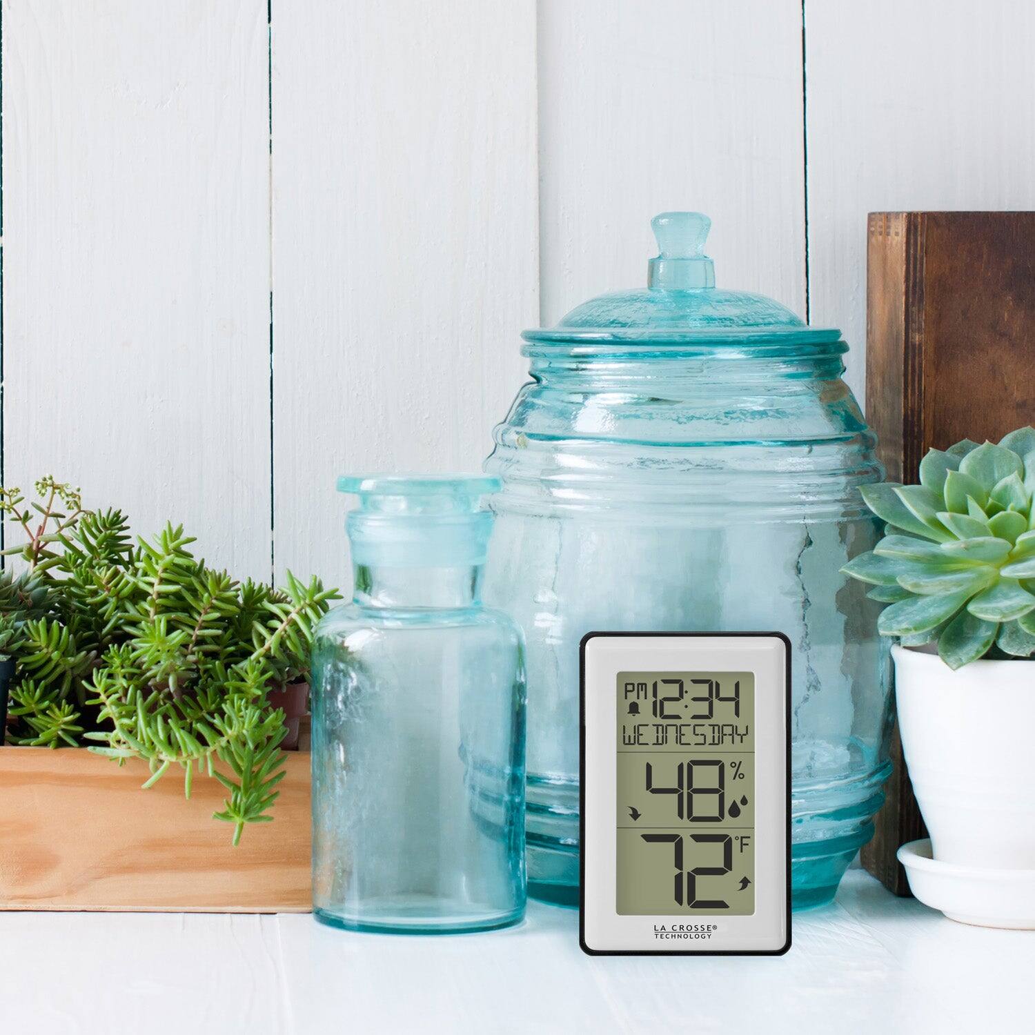 PM 12:34  
WEDNESDAY  
48%  
72°F  
LA CROSSE TECHNOLOGY