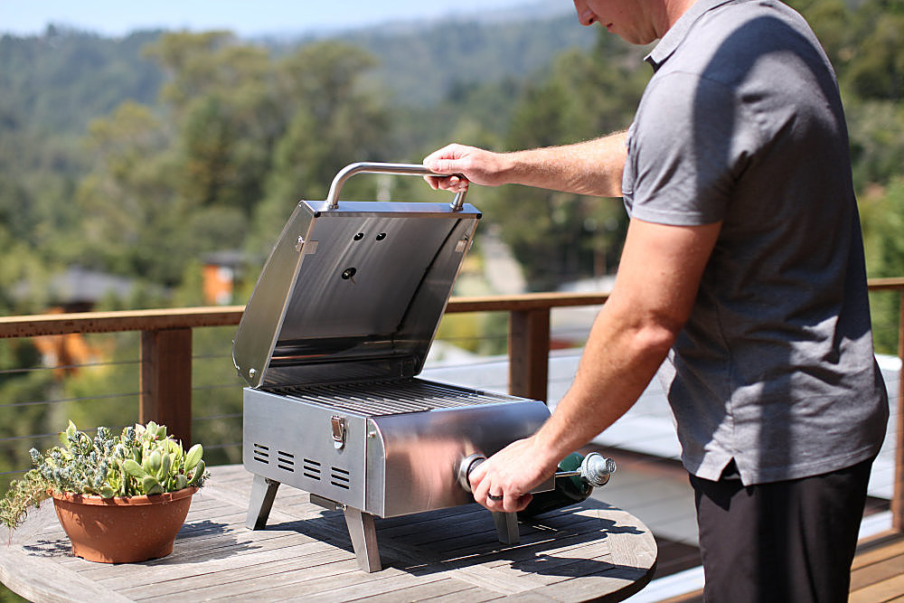 Portable Tabletop Gas Grill - Innovative Grilling Tools 