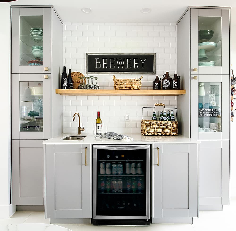 Alt View 26. Frigidaire - Gallery 5.3 Cu. Ft. Built-In Beverage Center - Stainless Steel - Silver.