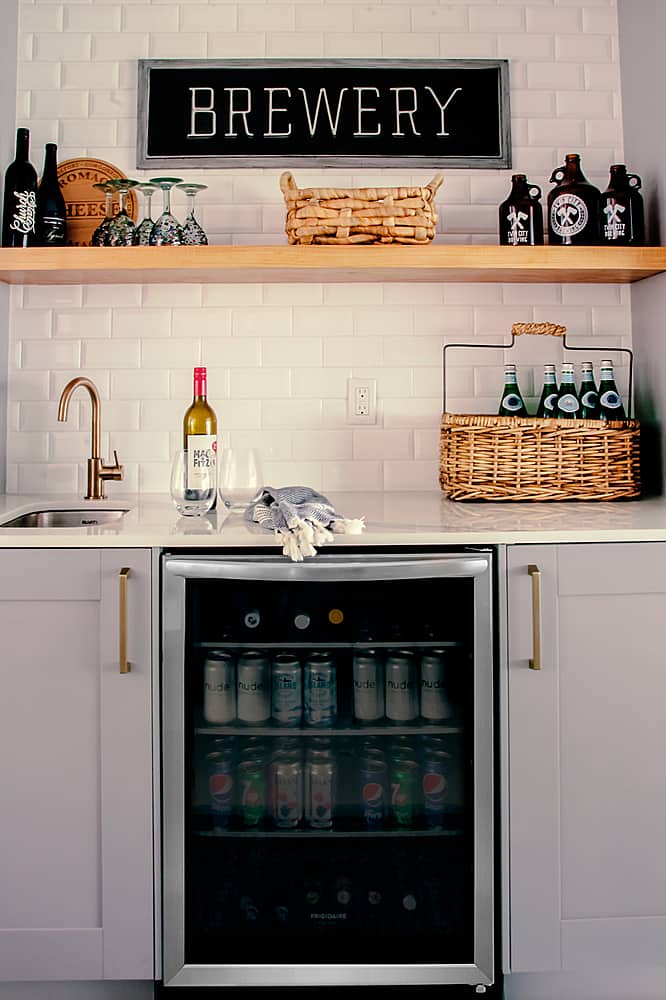 Alt View 27. Frigidaire - Gallery 5.3 Cu. Ft. Built-In Beverage Center - Stainless Steel - Silver.