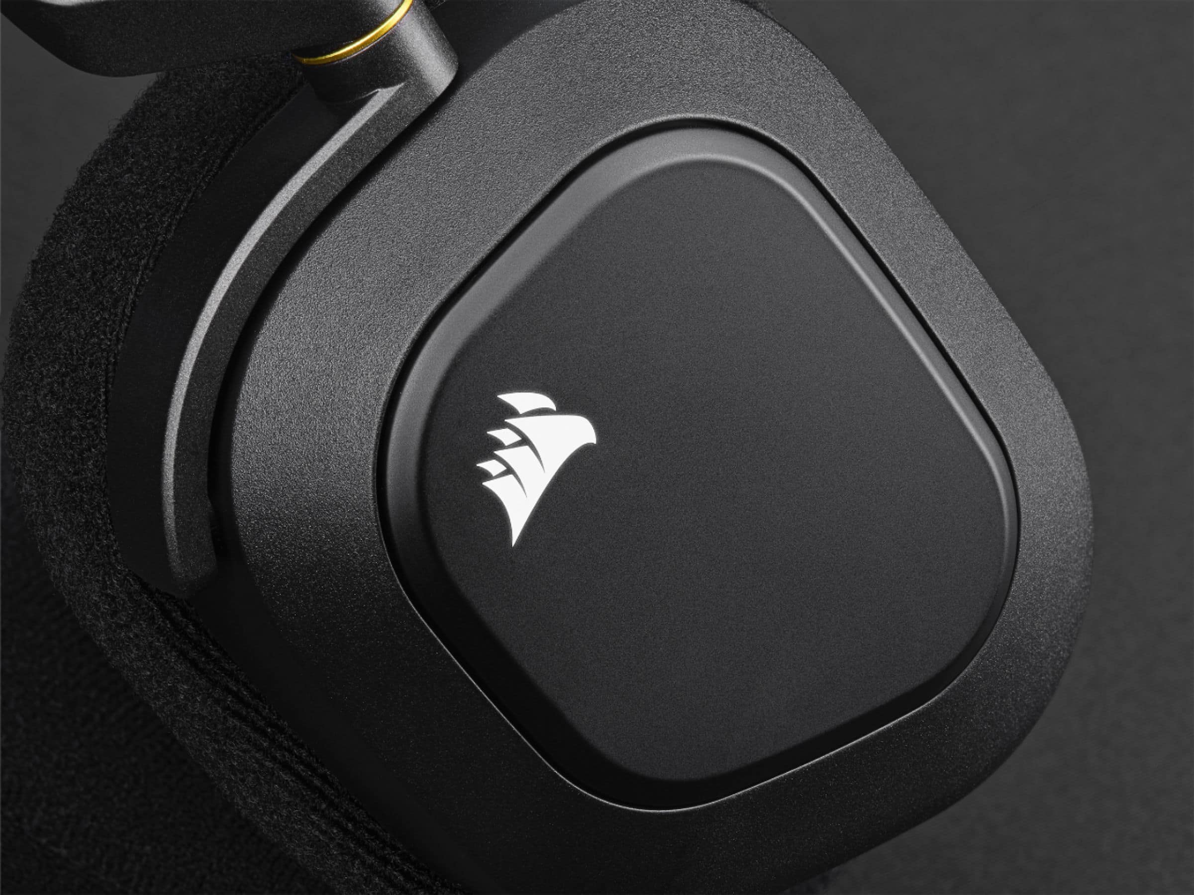 Alt View 20. CORSAIR - HS80 RGB Wireless Gaming Headset for PC, Mac, PS5, PS4 - Carbon.