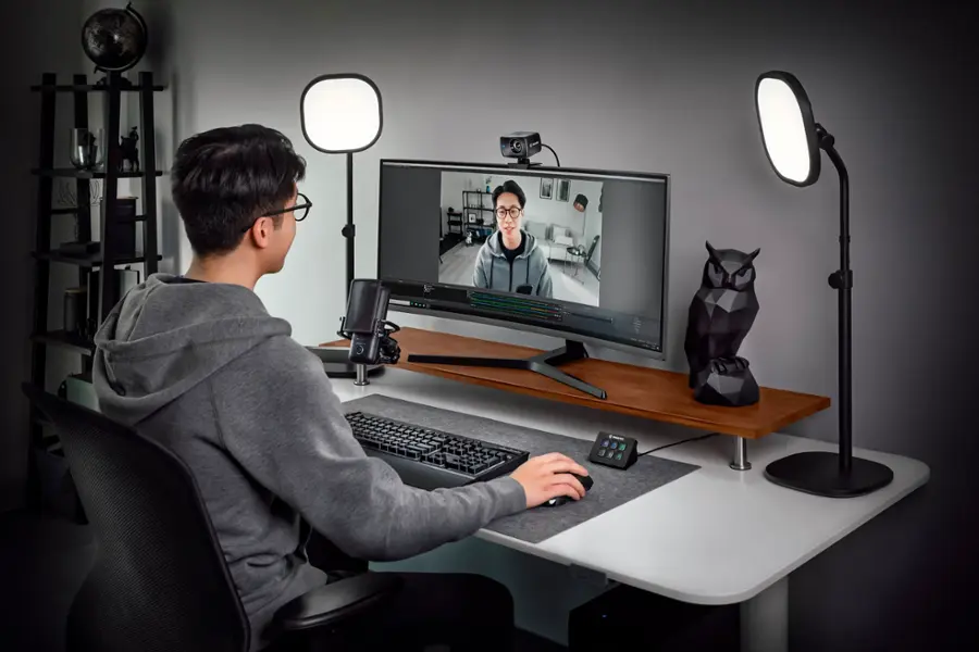 Alt View 14. Elgato - Facecam Full HD 1080 Webcam for Video Conferencing, Gaming, and Streaming - Black.