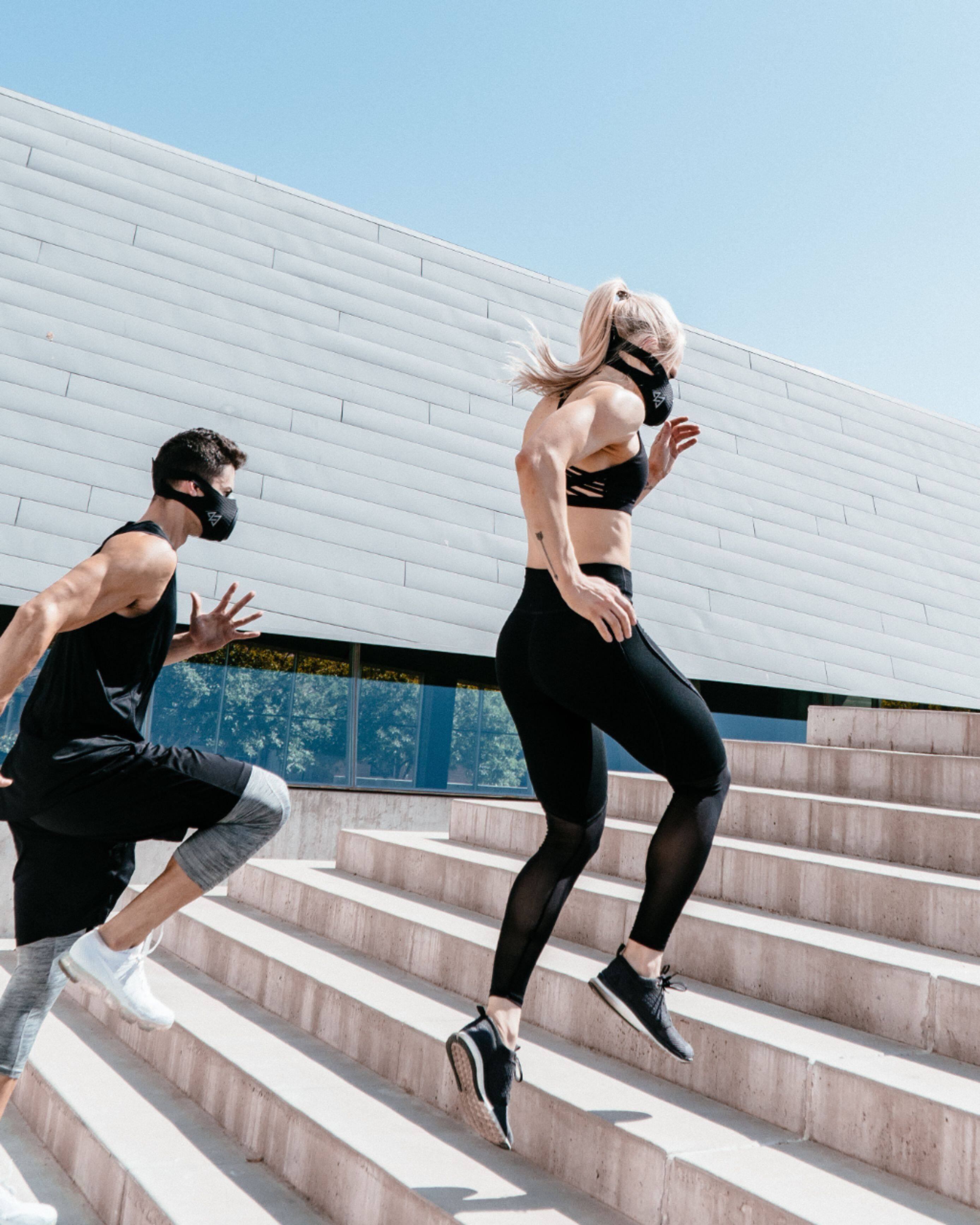 Alt View 11. Training Mask - 3.0-Medium - Black.