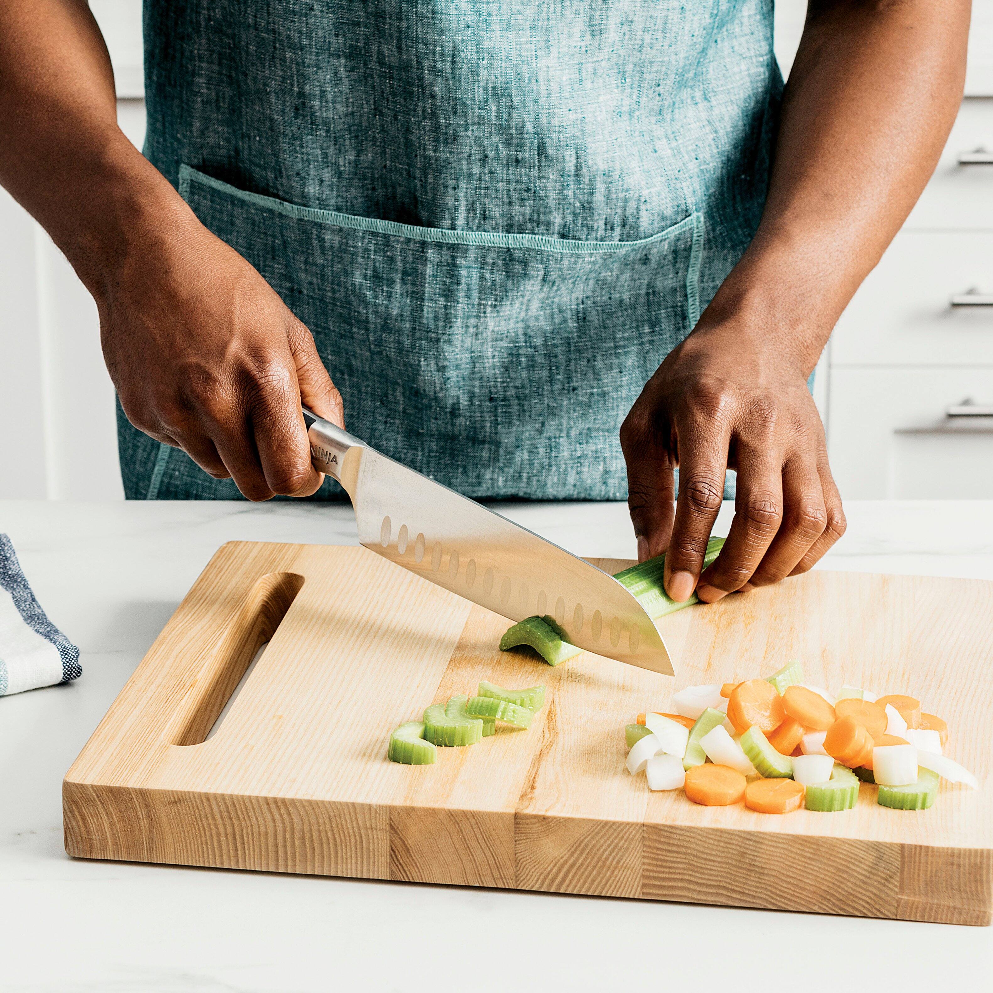 Alt View 15. Ninja - Foodi NeverDull Premium 17-Piece Knife Block Set with Built-in Sharpener System - Black & Silver.