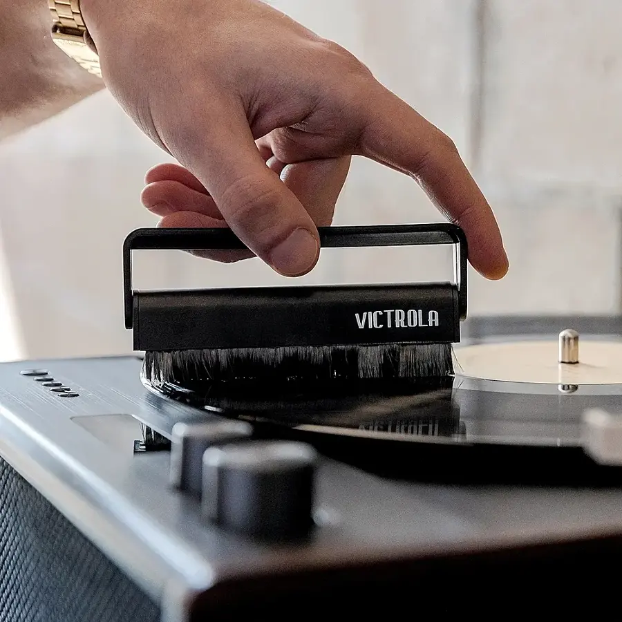 Alt View 25. Victrola - Vinyl Record Cleaning Kit - Espresso.