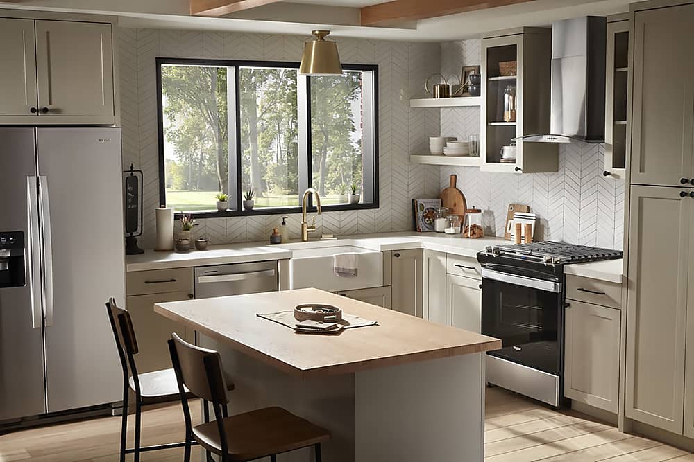 Alt View 24. Whirlpool - 5.0 Cu. Ft. Gas Range with Frozen Bake Technology - Stainless Steel.