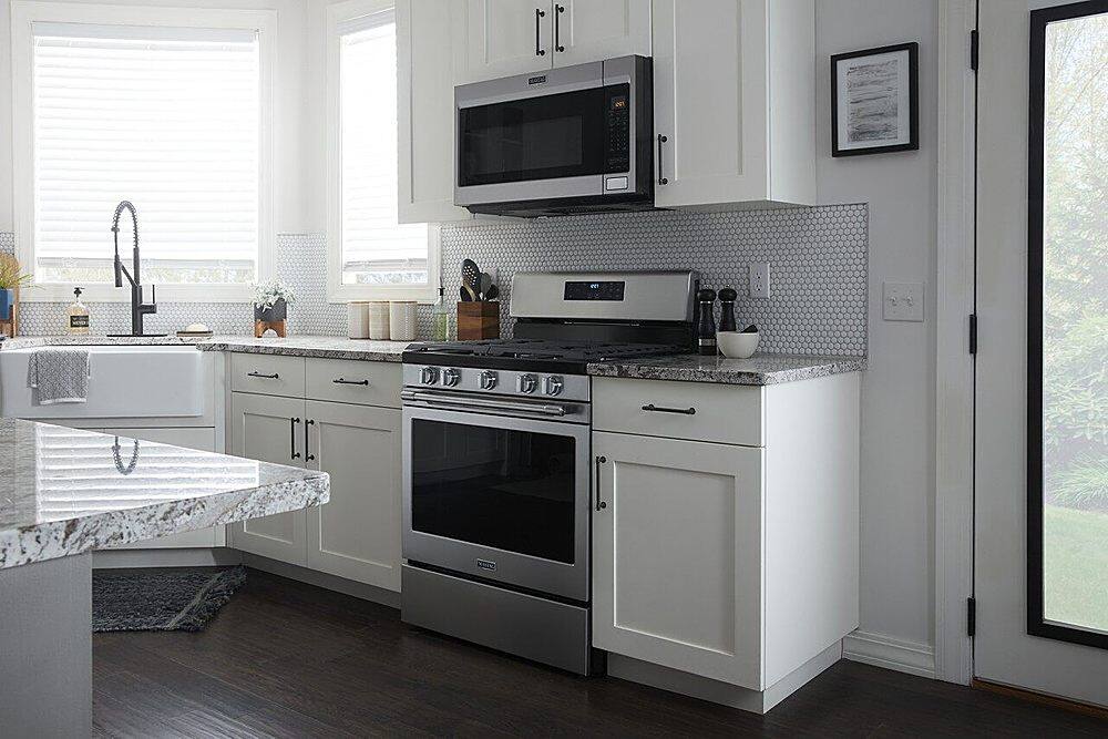 Alt View 27. Maytag - 5.0 Cu. Ft. Gas Range with Air Fry for Frozen Food and Air Fry Basket - Stainless Steel.