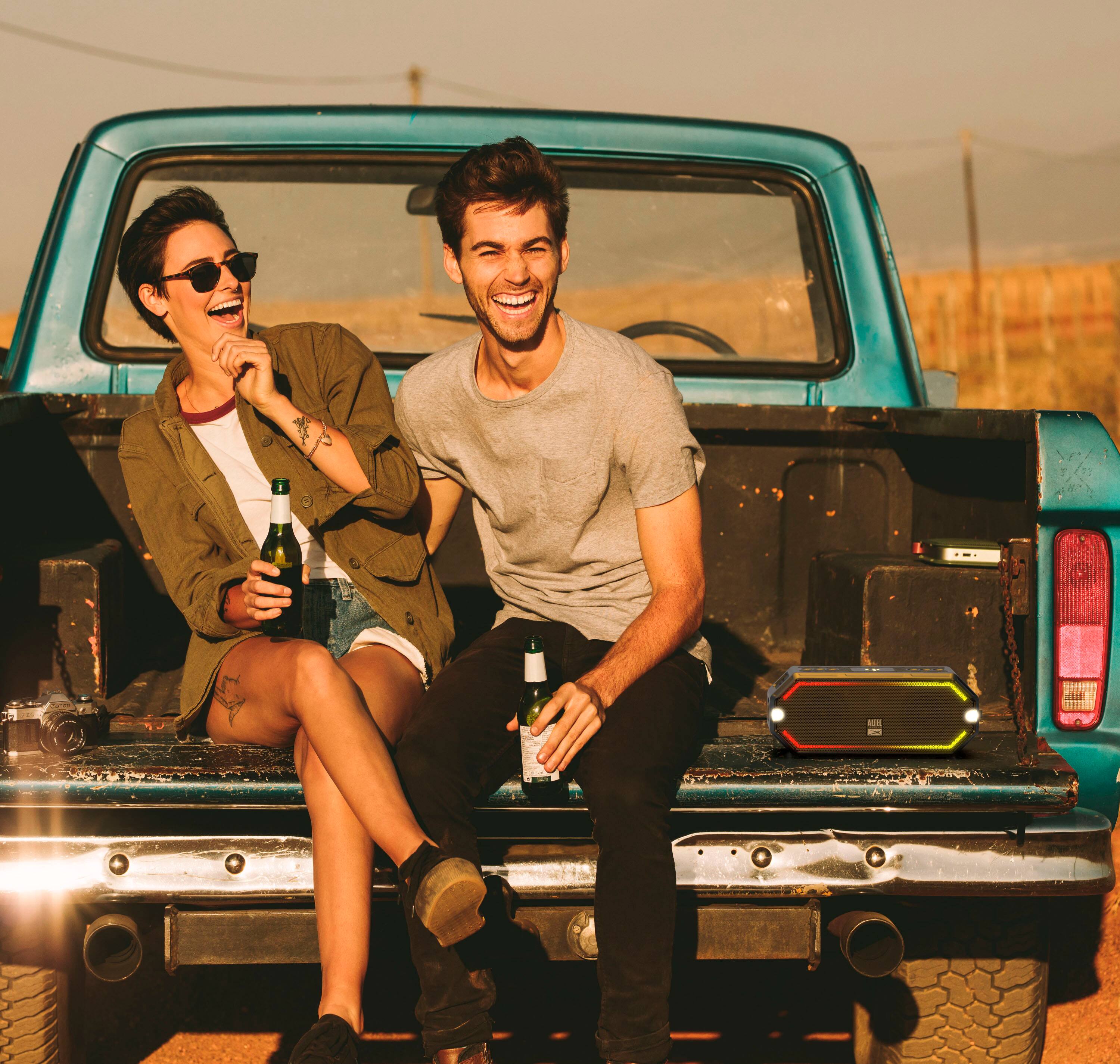 Alt View 18. Altec Lansing - HydraBlast Everything Proof Speaker - Black.