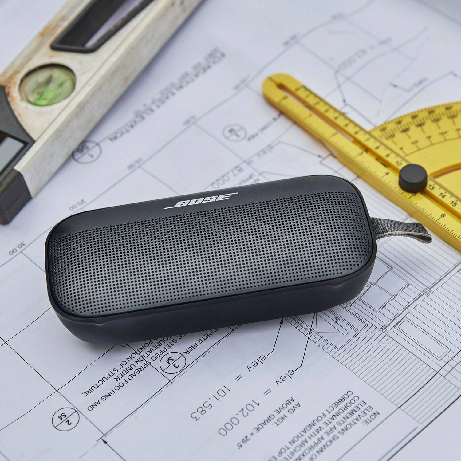 Alt View 1. Bose - SoundLink Flex Portable Bluetooth Speaker with Waterproof/Dustproof Design - Black.