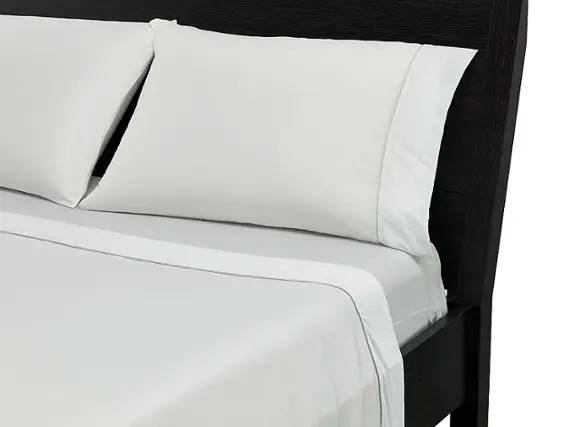 Front. Bedgear - BASIC Seamless Sheet Sets- Twin - White.