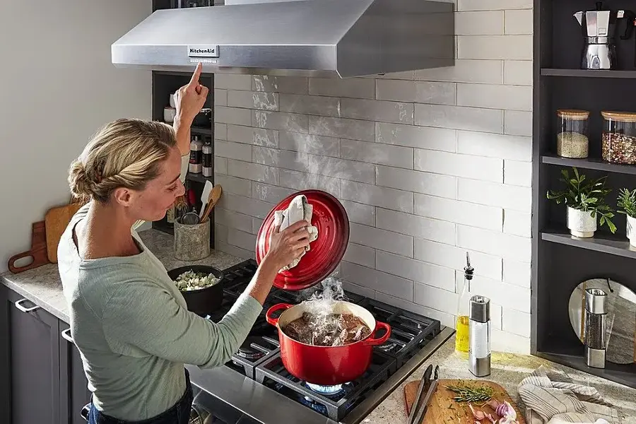 Alt View 24. KitchenAid - 36" 585 or 1170 CFM Motor Class Commercial-Style Wall-Mount Canopy Range Hood - Stainless steel.