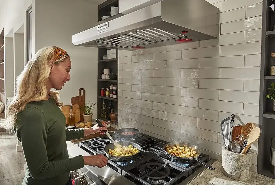 Alt View 26. KitchenAid - 36" 585 or 1170 CFM Motor Class Commercial-Style Wall-Mount Canopy Range Hood - Stainless steel.