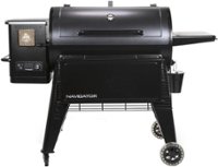 Pit Boss - Navigator Wood Pellet Grill with Grill Cover - Black - Angle_Zoom