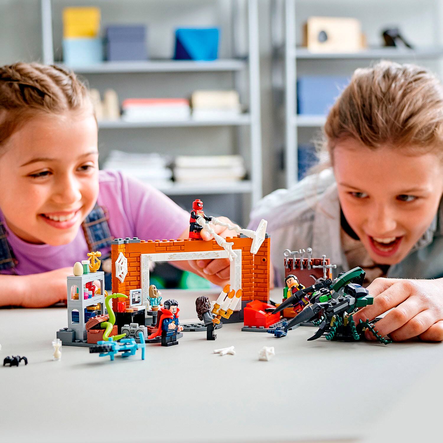 Alt View 11. LEGO - Super Heroes Spider-Man at the Sanctum Workshop 76185.