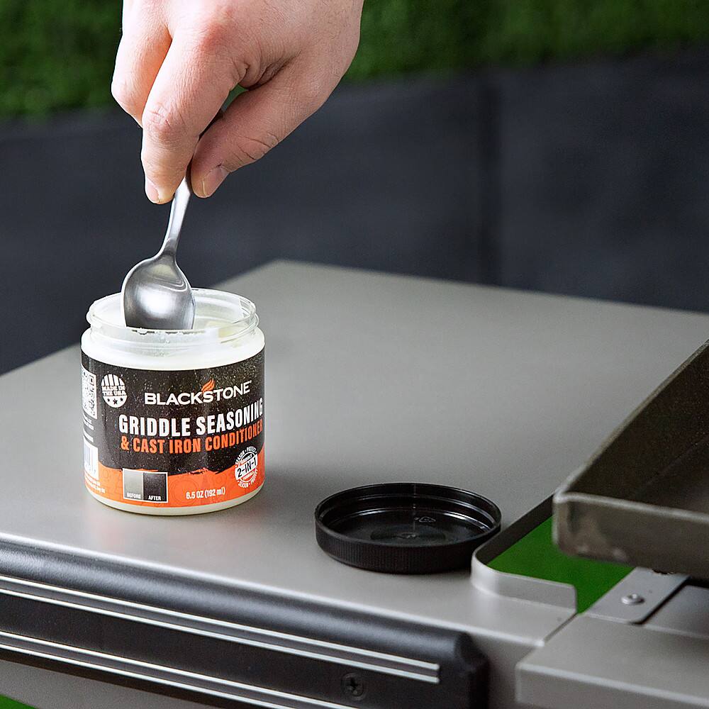 Alt View 12. Blackstone - 6.5 Oz. Griddle Plate Conditioner Seasoning Agent - Multi.