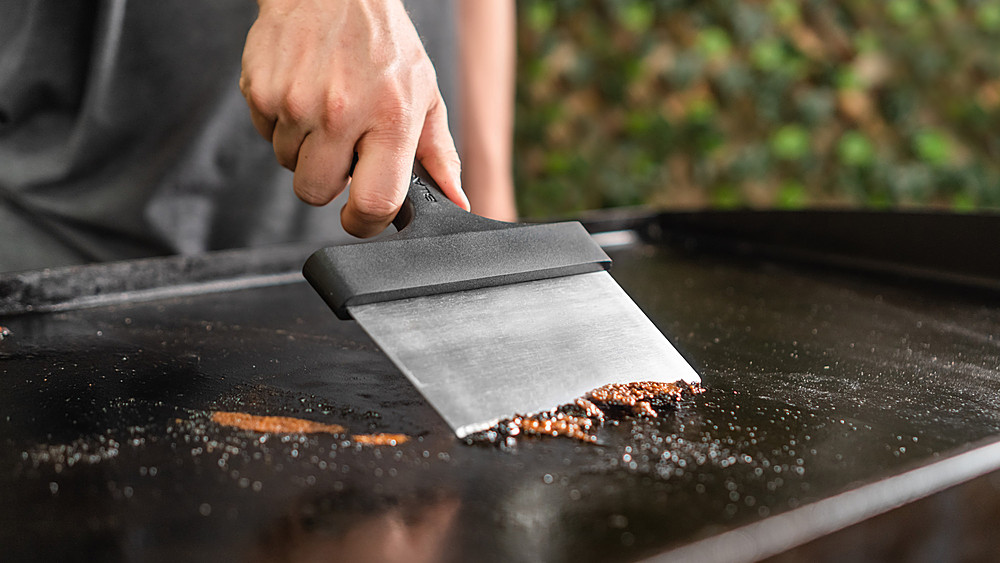 Blackstone Large 6in Stainless Steel Griddle Scraper with Grip