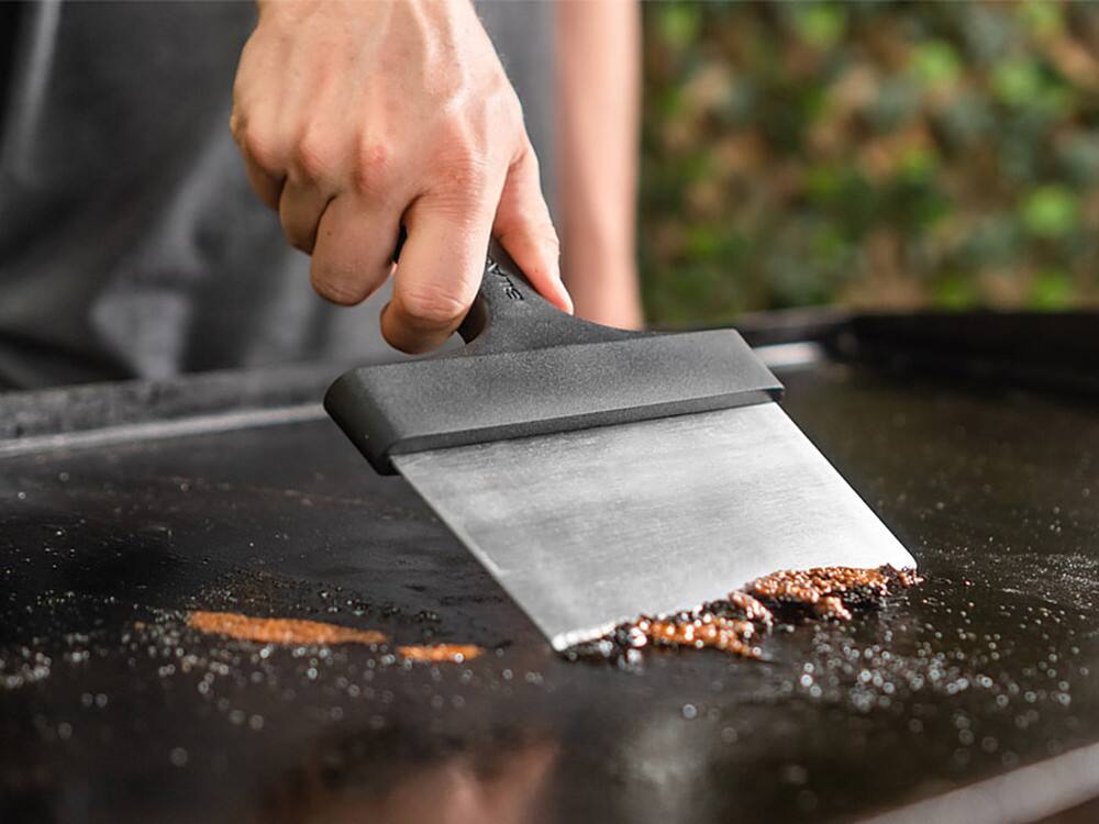 Alt View 15. Blackstone - Large 6in Stainless Steel Griddle Scraper with Grip Handle - Multi.