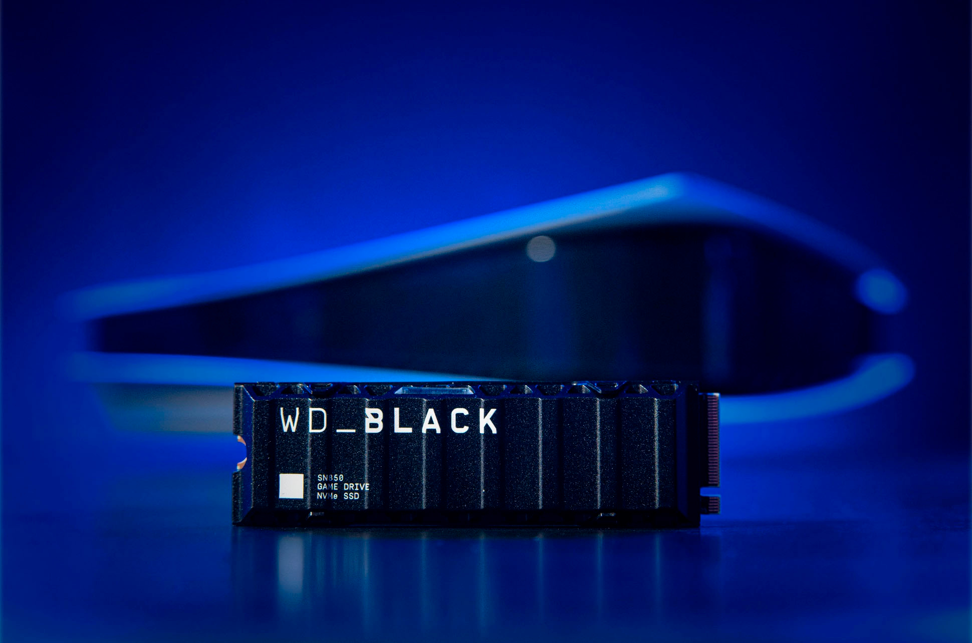  WD_BLACK 1TB SN850 NVMe SSD for PS5 Consoles Solid State Drive  with Heatsink - Gen4 PCIe, M.2 2280, Up to 7,000 MB/s - WDBBKW0010BBK-WRSN  & Playstation DualSense Charging Station