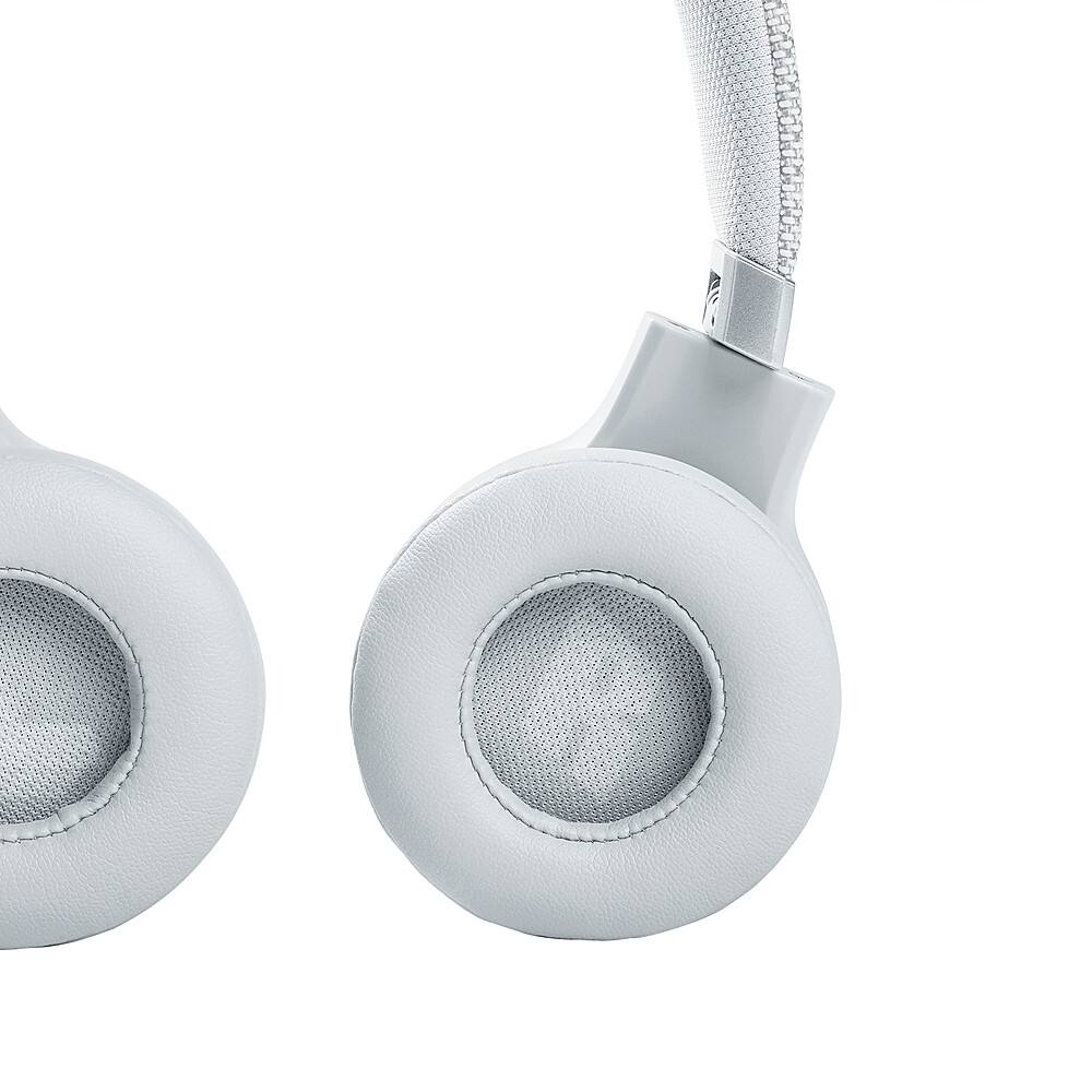 Alt View 14. JBL - LIVE460NC Wireless On-Ear NC Headphones - White.
