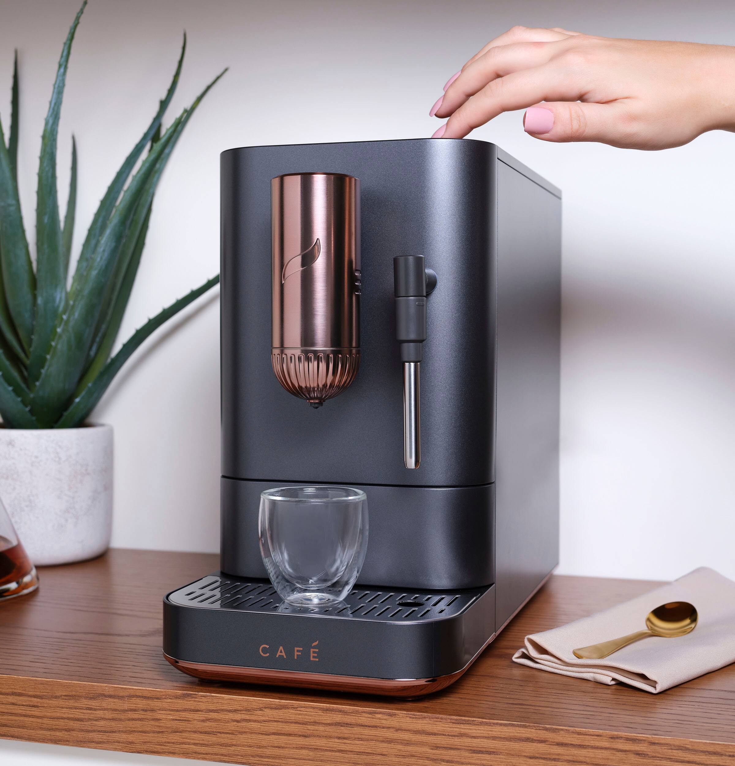 Alt View 25. Café - Affetto Automatic Espresso Machine with 20 bars of pressure, Milk Frother, and Built-In Wi-Fi - Matte Black.