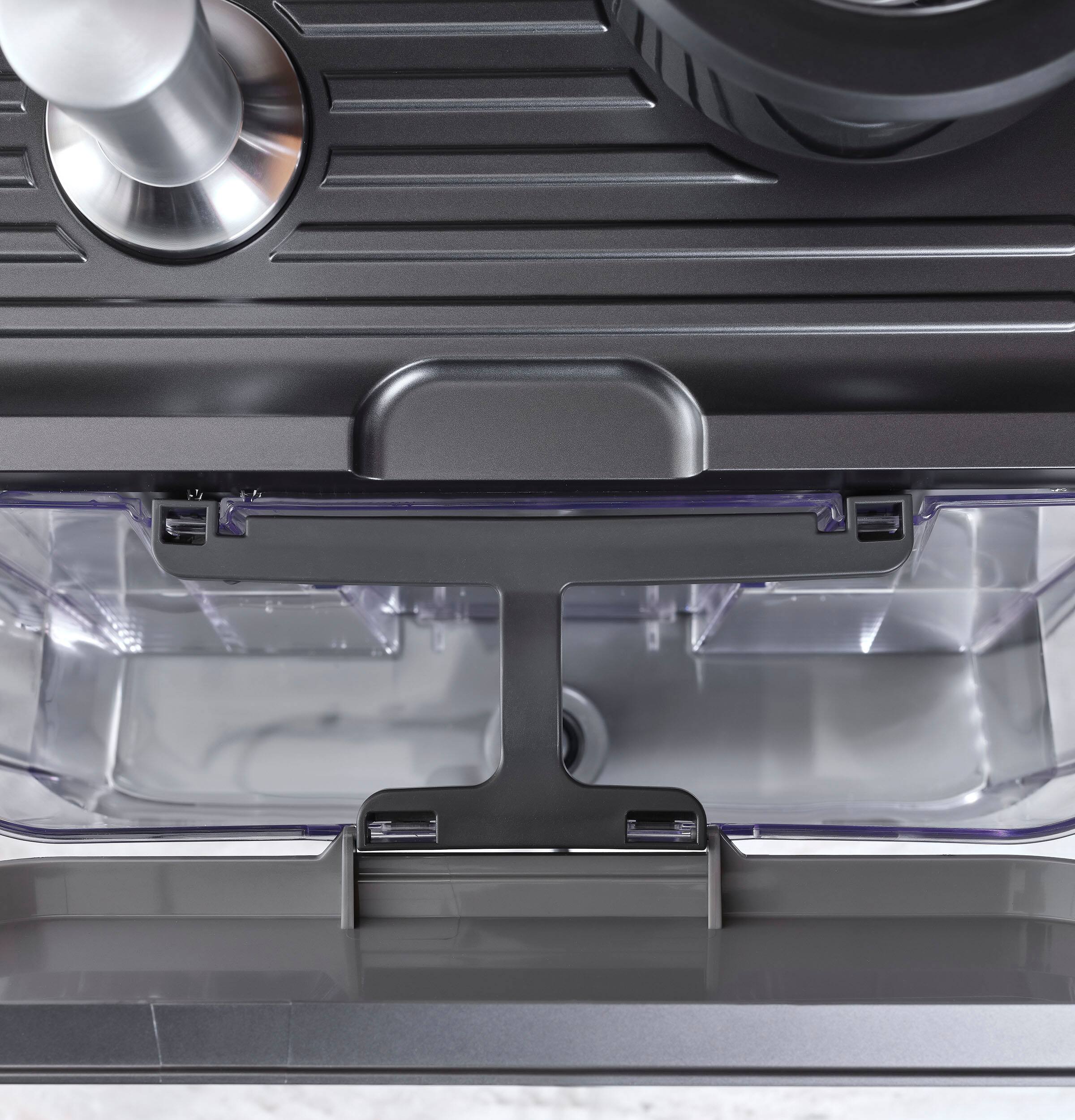 Alt View 33. Café - Bellissimo Semi-Automatic Espresso Machine with 15 bars of pressure, Milk Frother, and Built-In Wi-Fi - Matte Black.