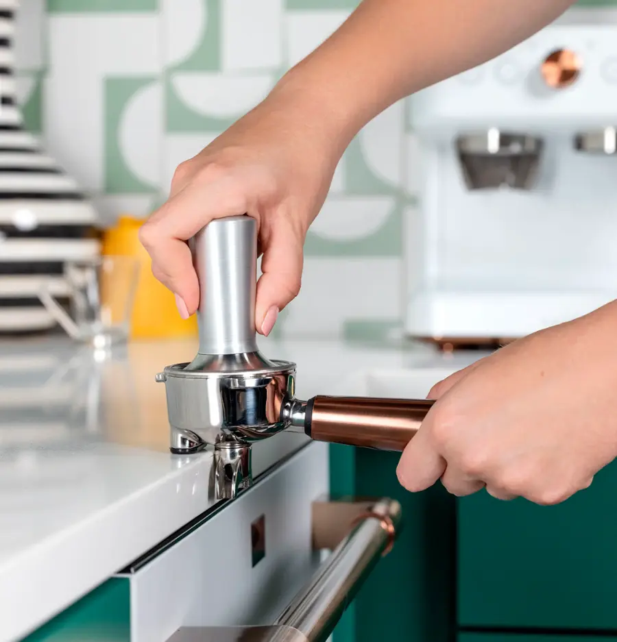 Alt View 19. Café - Bellissimo Semi-Automatic Espresso Machine with 15 bars of pressure, Milk Frother, and Built-In Wi-Fi - Matte White.