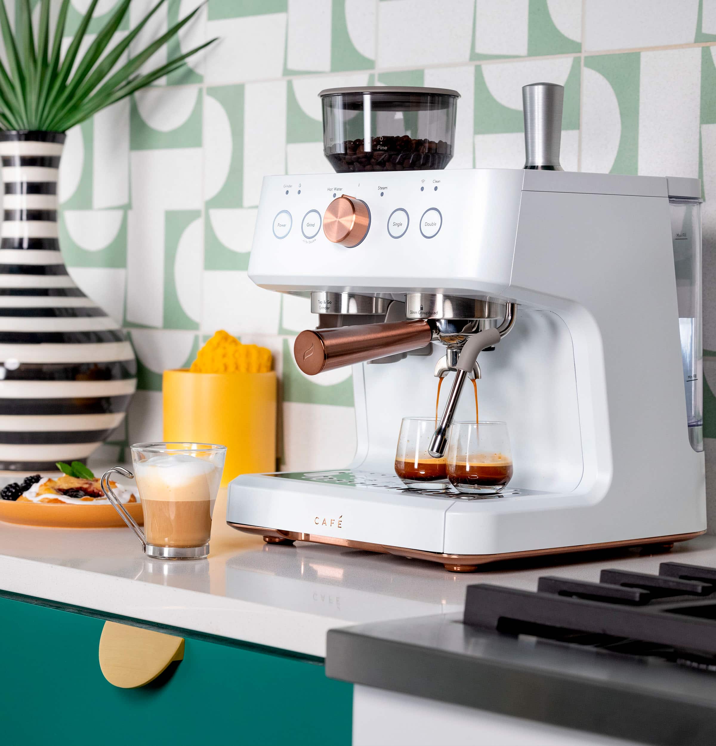 Alt View 21. Café - Bellissimo Semi-Automatic Espresso Machine with 15 bars of pressure, Milk Frother, and Built-In Wi-Fi - Matte White.