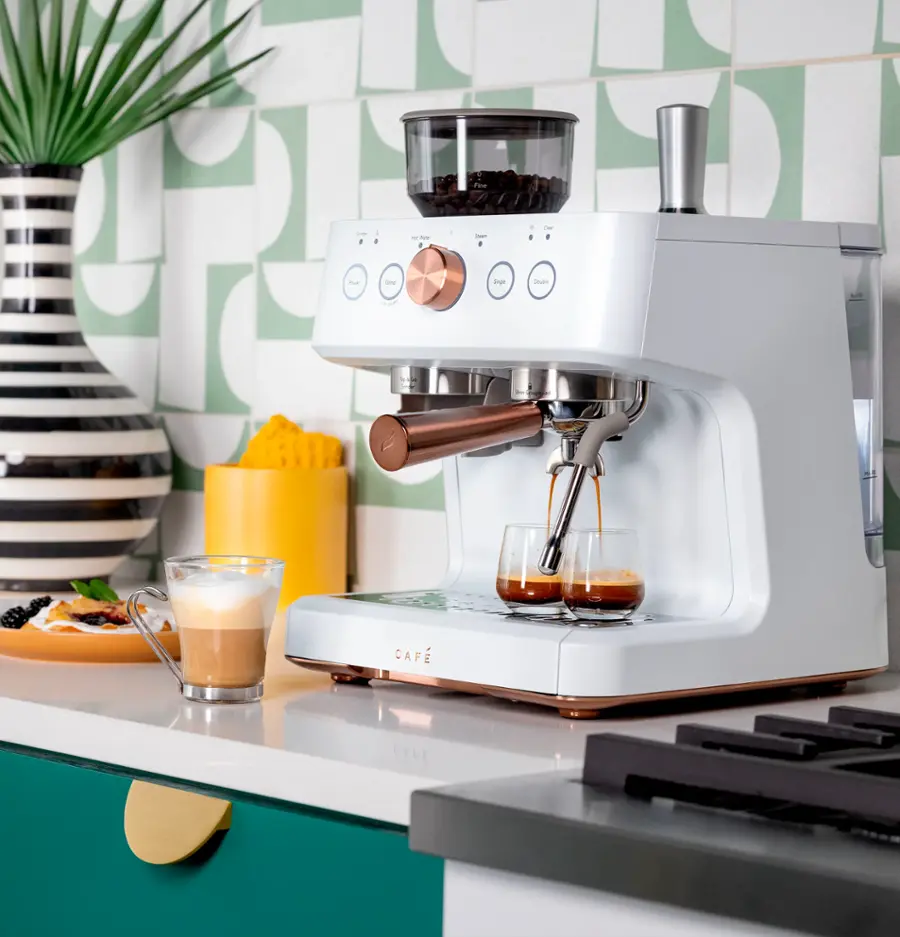Alt View 21. Café - Bellissimo Semi-Automatic Espresso Machine with 15 bars of pressure, Milk Frother, and Built-In Wi-Fi - Matte White.