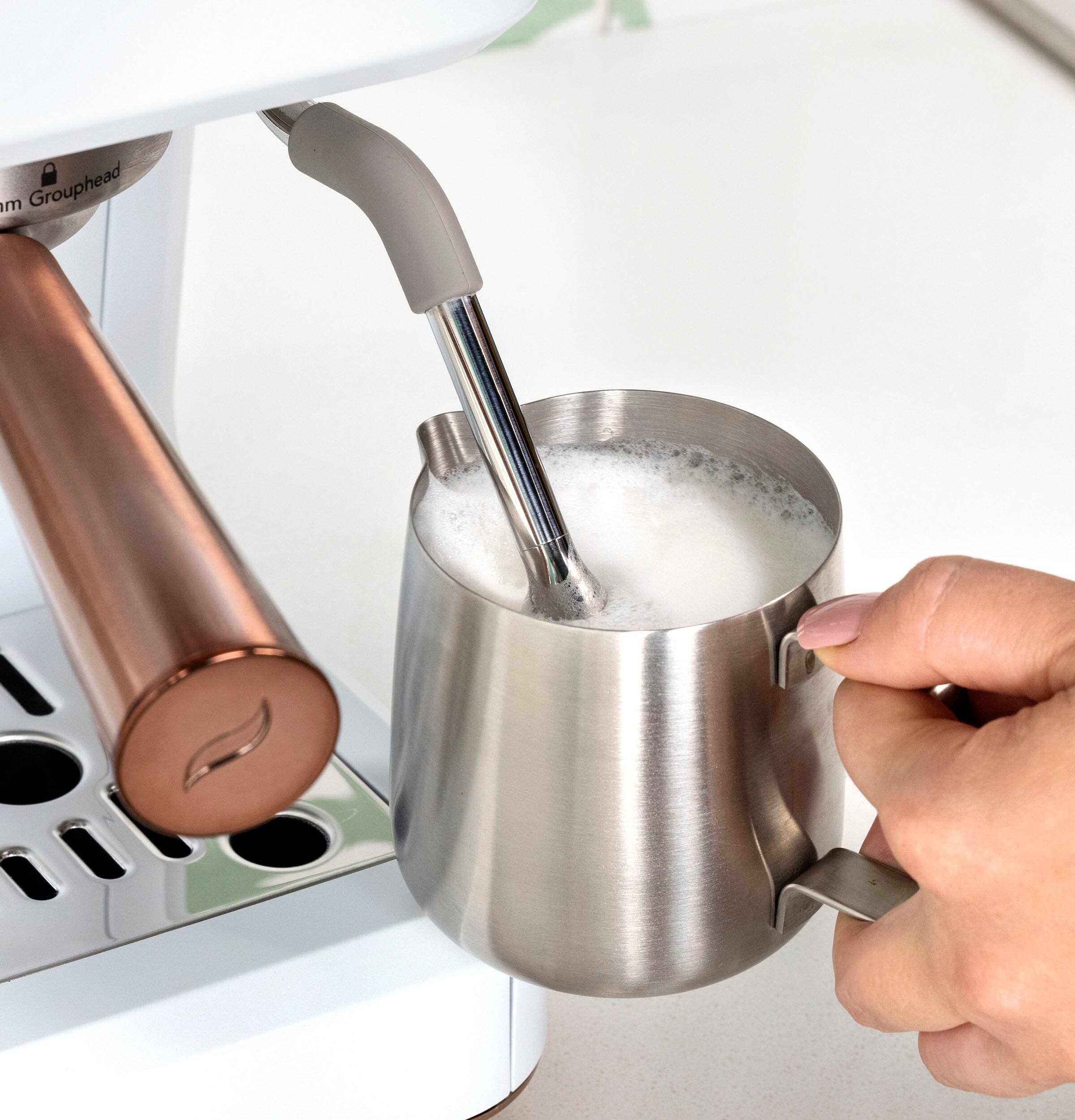 Alt View 24. Café - Bellissimo Semi-Automatic Espresso Machine with 15 bars of pressure, Milk Frother, and Built-In Wi-Fi - Matte White.