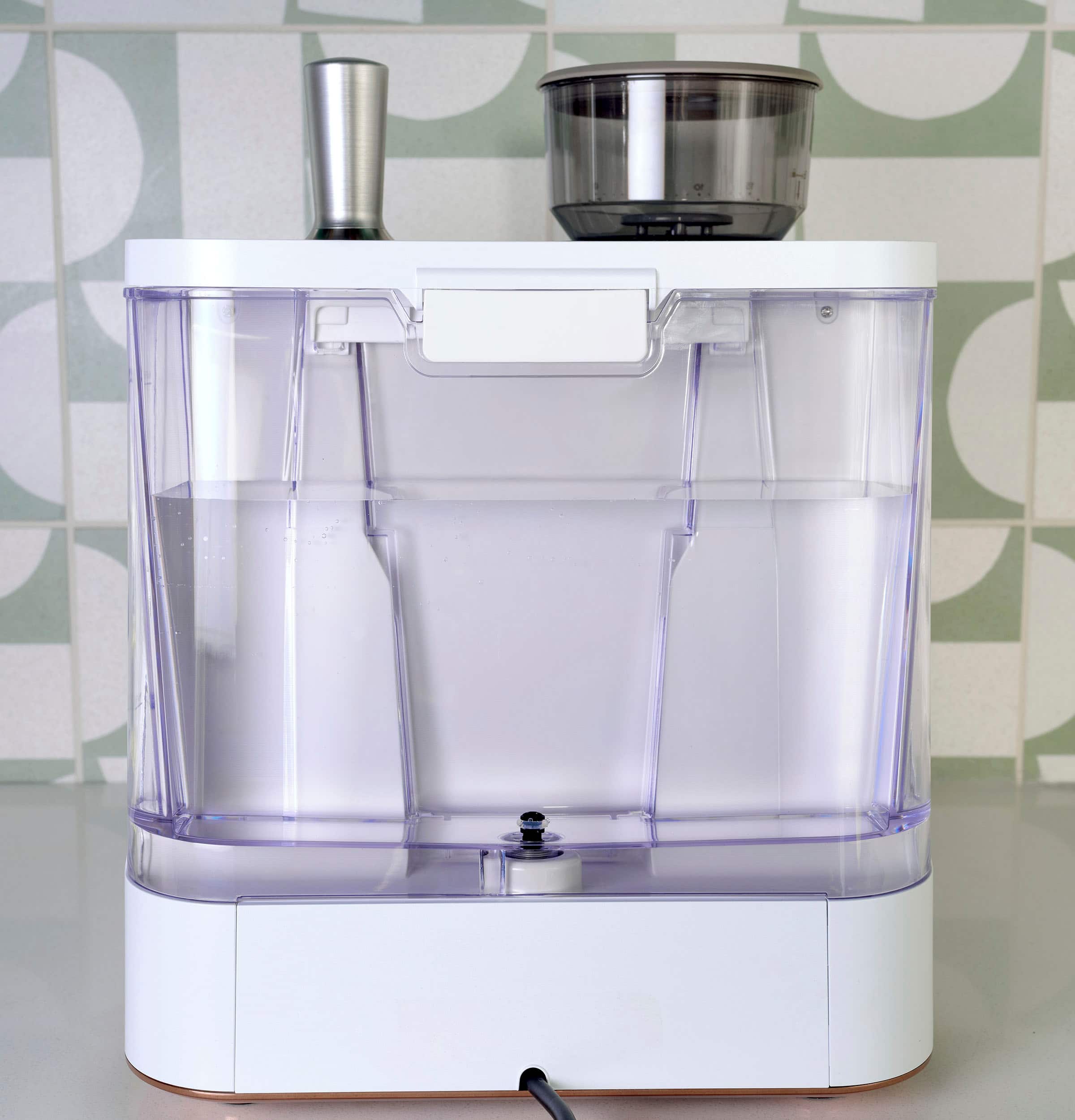 Alt View 30. Café - Bellissimo Semi-Automatic Espresso Machine with 15 bars of pressure, Milk Frother, and Built-In Wi-Fi - Matte White.