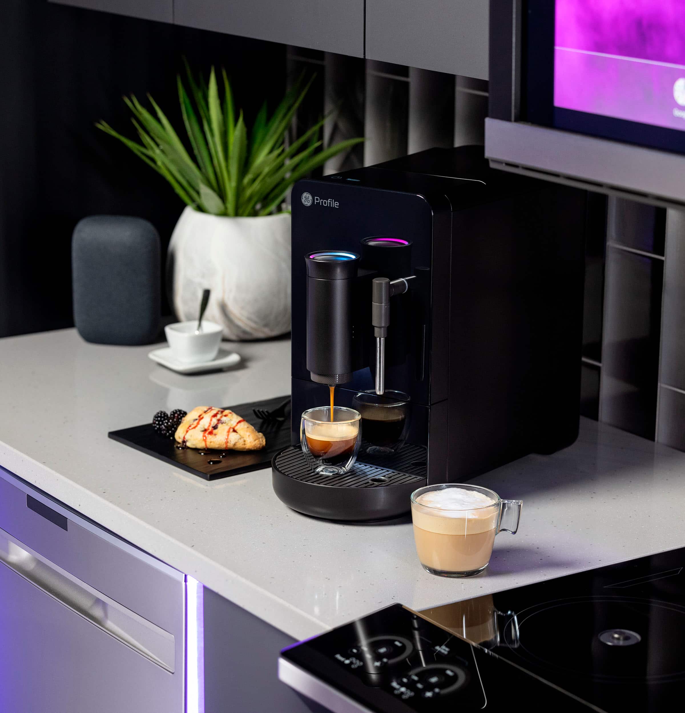 Alt View 16. GE Profile - Automatic Espresso Machine with 20 bars of pressure, Milk Frother, and Built-In Wi-Fi - Black.