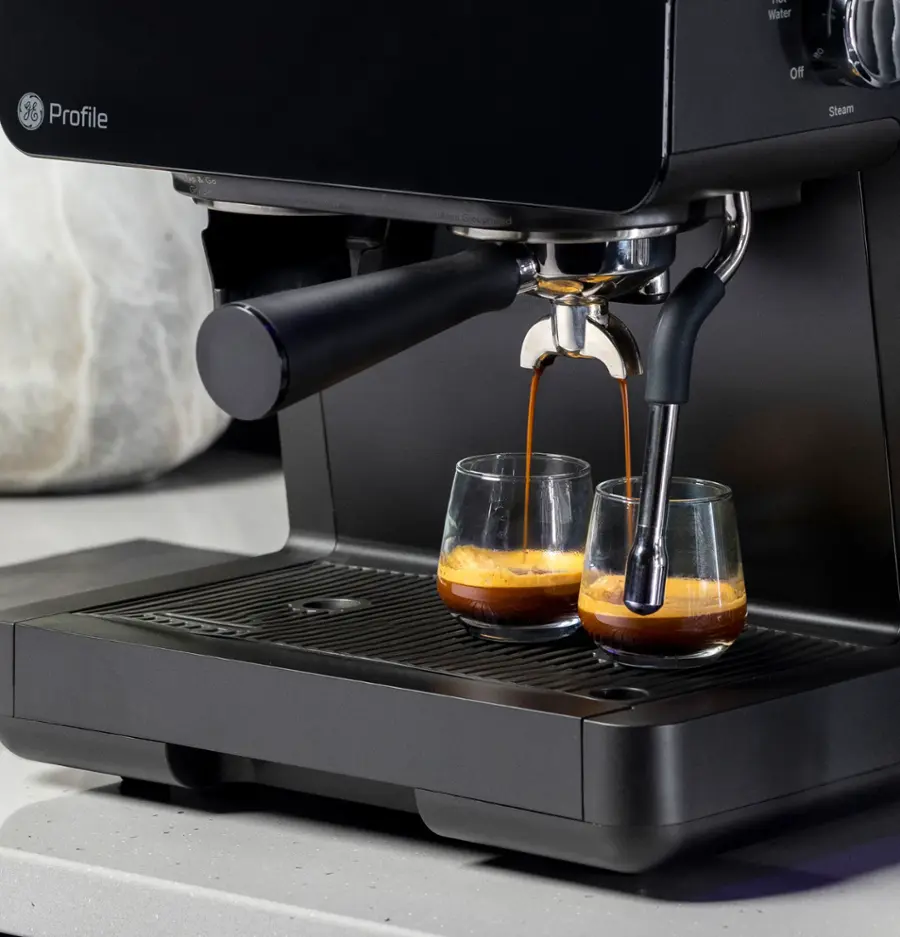 Alt View 20. GE Profile - Semi-Automatic Espresso Machine with 15 bars of pressure, Milk Frother, and Built-In Wi-Fi - Black.