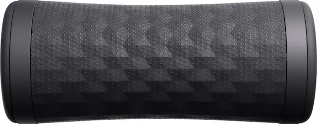 Front. Hyperice - Vyper 3 Vibrating Roller - Black.