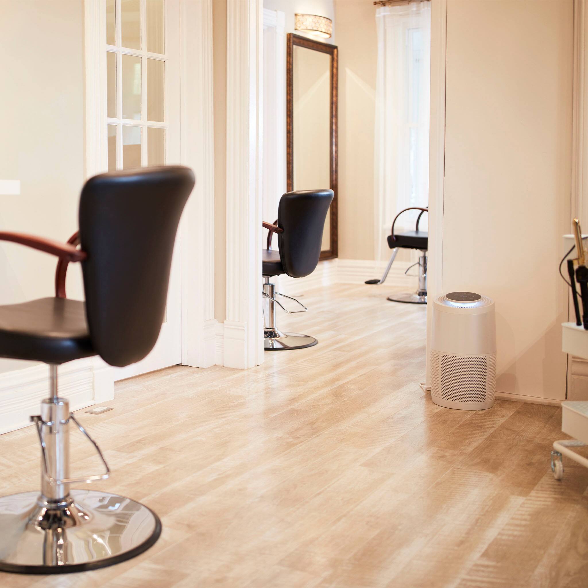 Alt View 12. Instant - HEPA Air Purifier for Medium Rooms Removes 99.9% of Dust, Smoke, & Pollen with Plasma Ion Technology - Pearl.