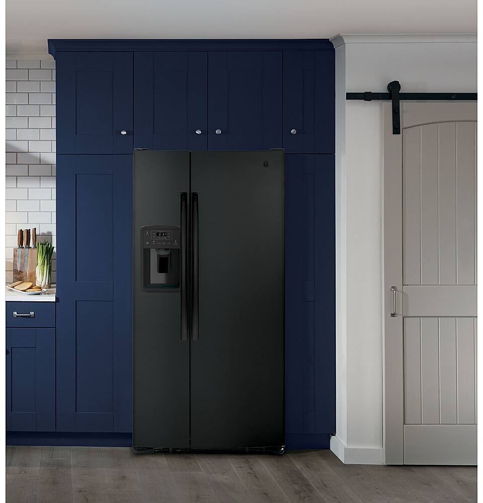 Alt View 14. GE - 23.2 Cu. Ft. Side-by-Side Refrigerator with External Ice & Water Dispenser - High Gloss Black.
